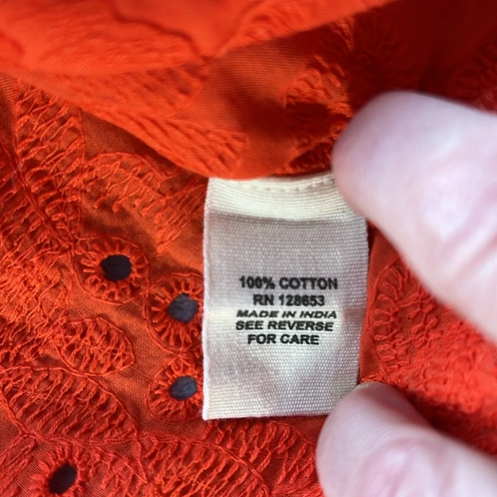 Nicole Miller Eyelet Shortsleeve Women's Top - Picture 6 of 7